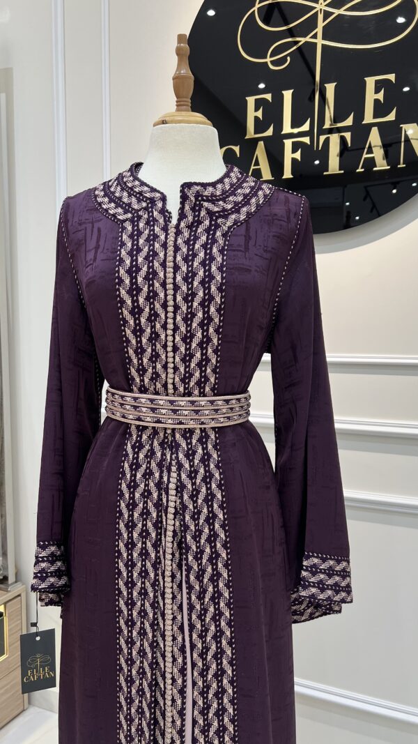 Takchita Violette AMIRA