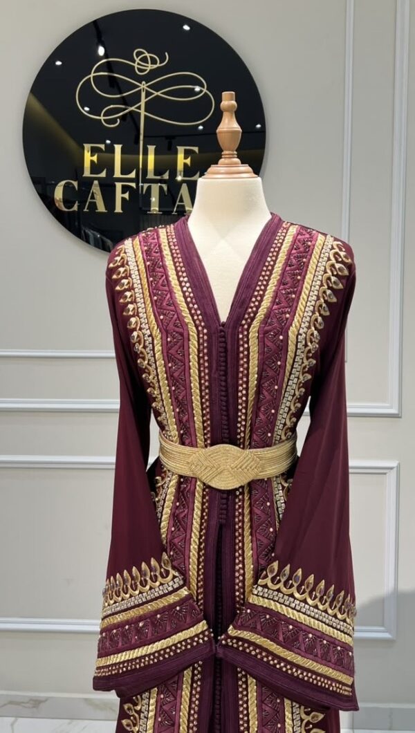 Takchita Bordeaux Brodée Dorée